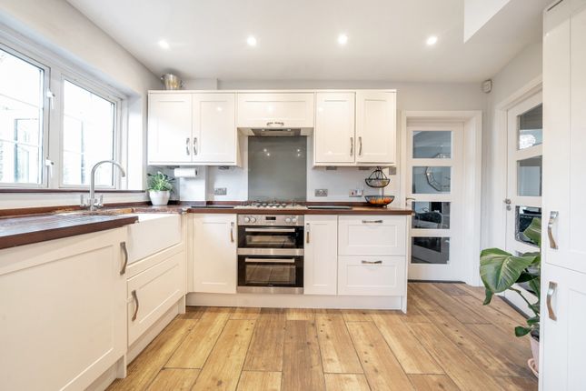 83, Copthall Road West, Uxbridge photo 4
