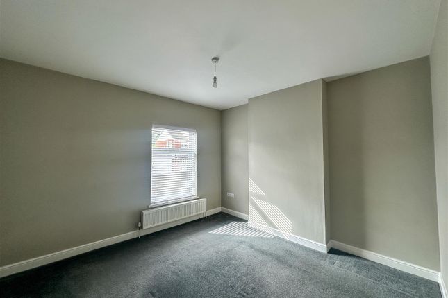 47, Newlands Road, Alfreton photo 5