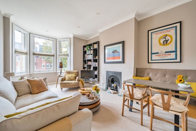 Thumbnail Flat to rent in Fortune Green Road, London