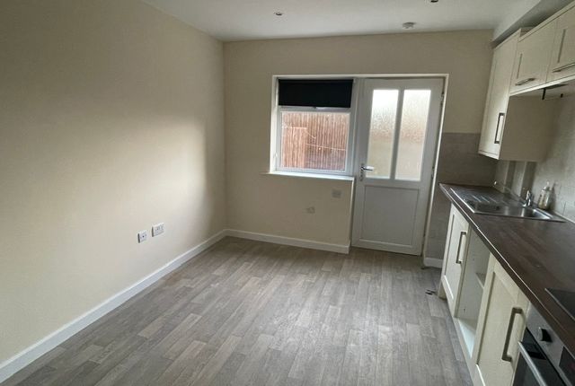 7, Wombwell Road, Barnsley photo 3
