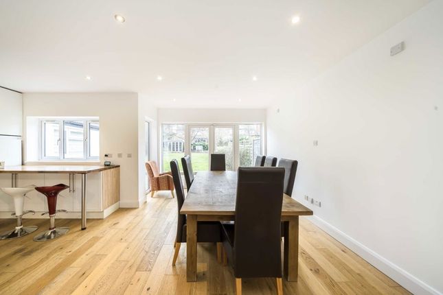 Longland Drive, London photo 3