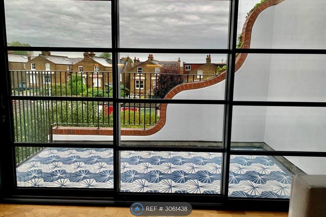 C Lordship Lane, London photo 4