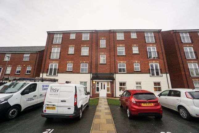 Thumbnail Flat for sale in Lilac Gardens, Bolton