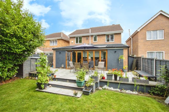 12, Laurel Place, Leeds photo 2