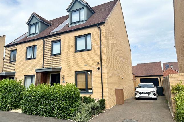 Thumbnail Town house for sale in Temple Road, Northstowe, Cambridge