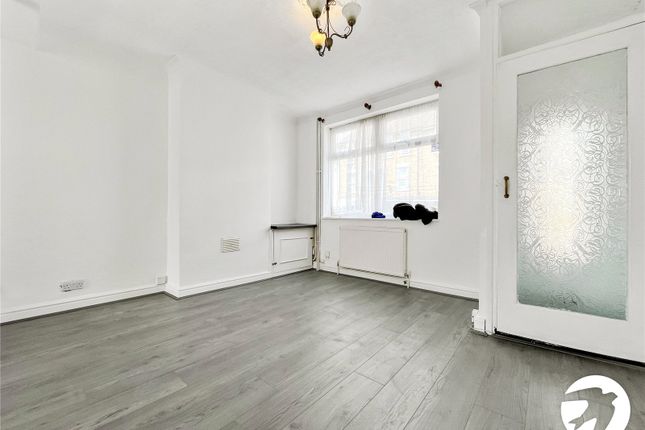 48, Gordon Road, Kent photo 4
