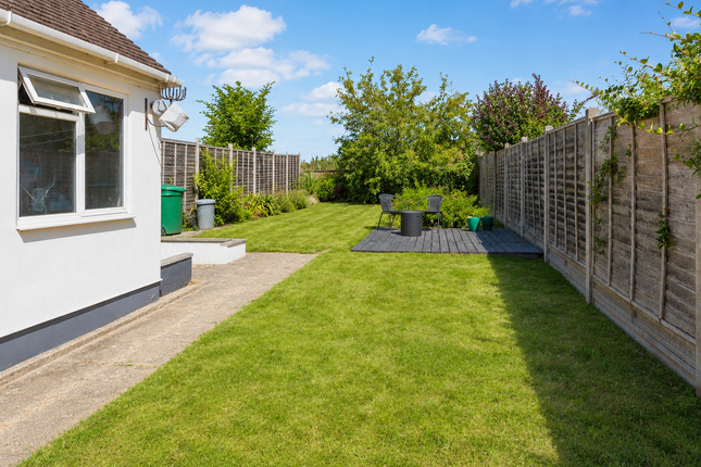 5, Thorney Mill Road, Iver photo 2