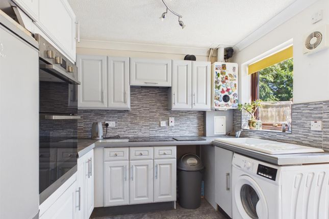 92, Wimbotsham Road, Downham Market photo 2