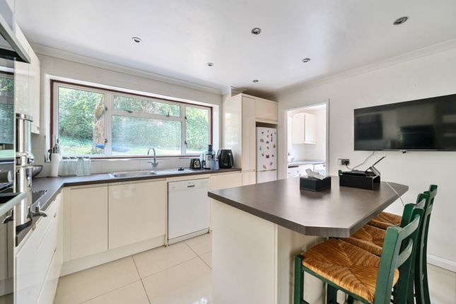 1, Shefton Rise, Middlesex photo 3