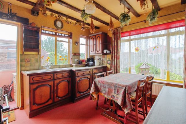 6, Broadsands Avenue, Devon photo 4