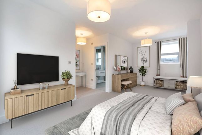 Terraced house for sale in Searles Road, Elephant And Castle, London