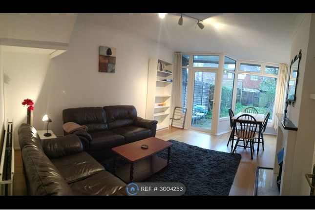 Penton Place, London photo 2