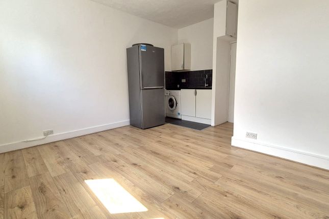 A Newly Refurbished Single Self-Contained Studio Flat.