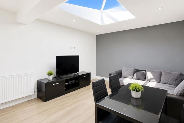 11C, North Road, Lancing photo 4