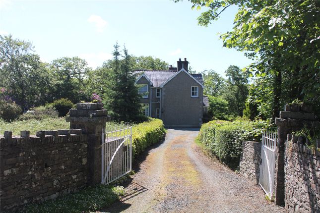 Detached house for sale in Pentrefelin, Criccieth, Gwynedd
