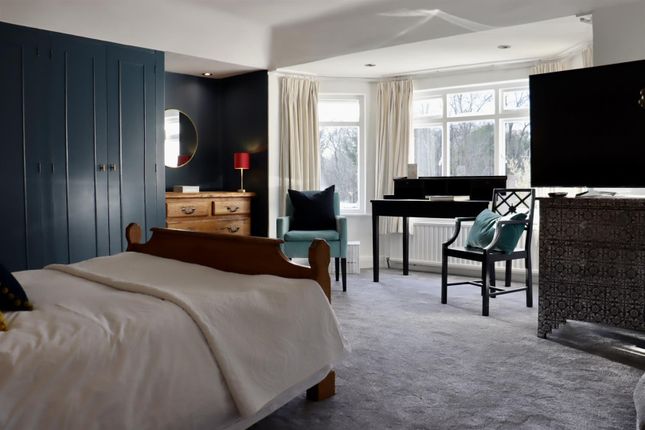 Flat B, Dormy House,, Portnall Drive, Virginia Water photo 3
