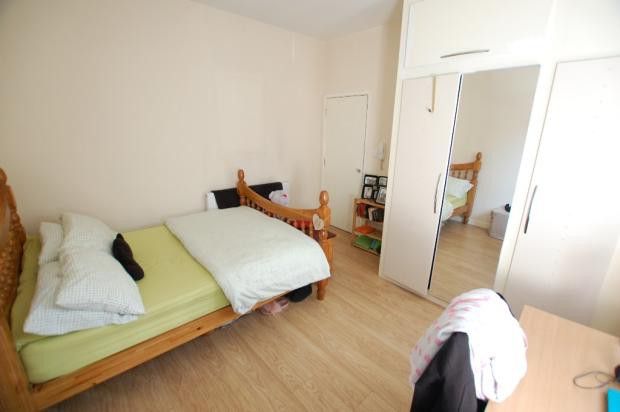28, Woodhead Road, Sheffield photo 5