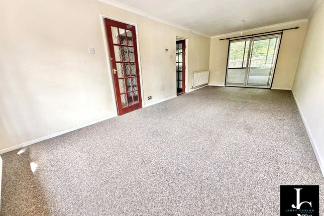 32, Dallamoor, Telford photo 2