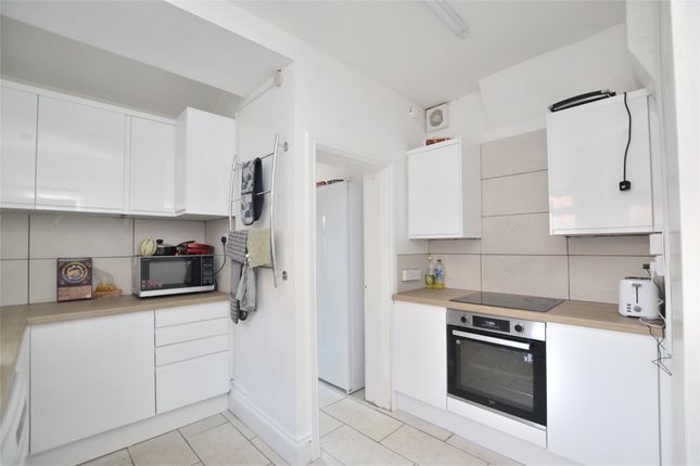 62, Worcester Street, Gloucestershire photo 5