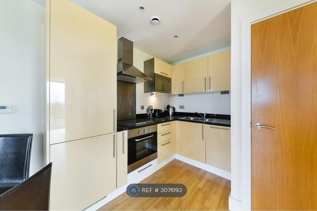 Denison House Lanterns Way, London photo 3
