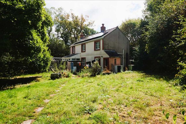 54, Pantyblodau Road, BLAENAU, Ammanford photo 2
