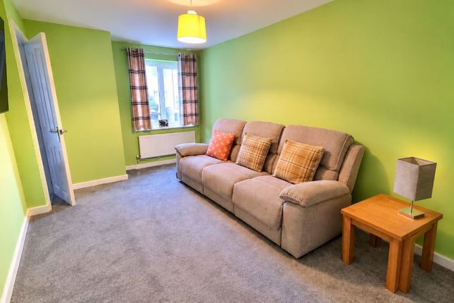 44, Jubilee Drive, Peterborough photo 3