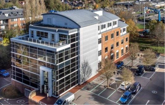 Office to let in Centrium One, Griffiths Way, St Albans