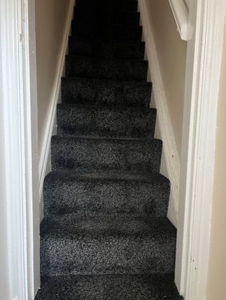 19, Crescent Road, Huddersfield photo 3