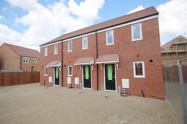 Thumbnail End terrace house to rent in Otter Way, Little Clacton, Clacton-On-Sea