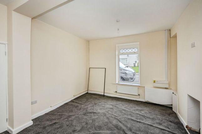 49, Hunter Street, Neath photo 4
