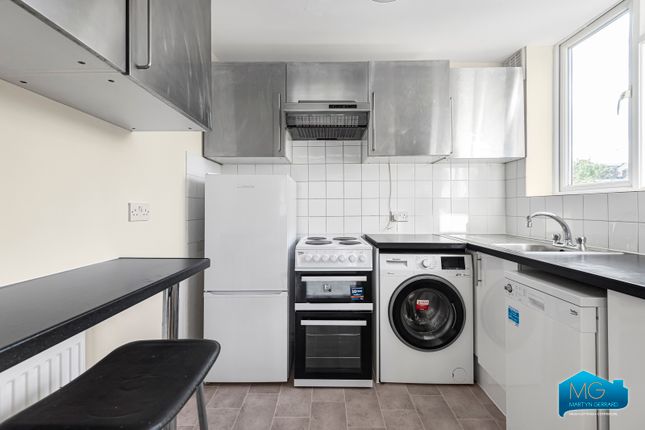 2a, Birkbeck Road, London photo 2