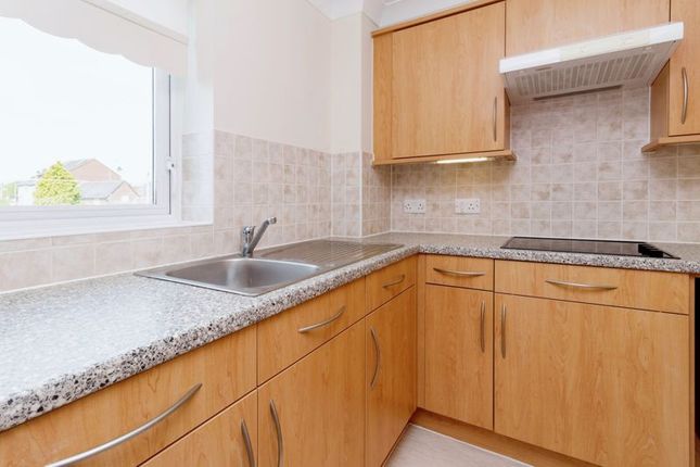 Flat for sale in Joules Court, Stone