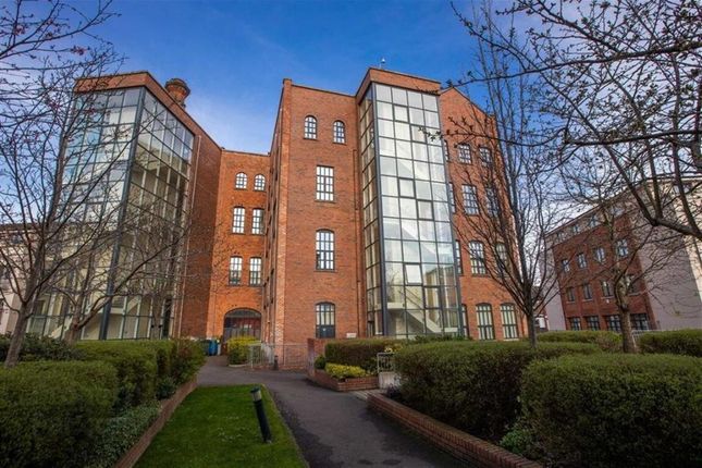 Flat to rent in Old Bakers Court, Belfast