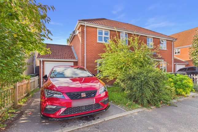3-bed house on Palomino Drive, Downham Market, £265,000