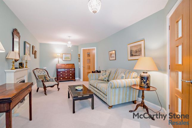 45 Lambrook Court, Gloucester Road, Larkhall, Bath photo 4