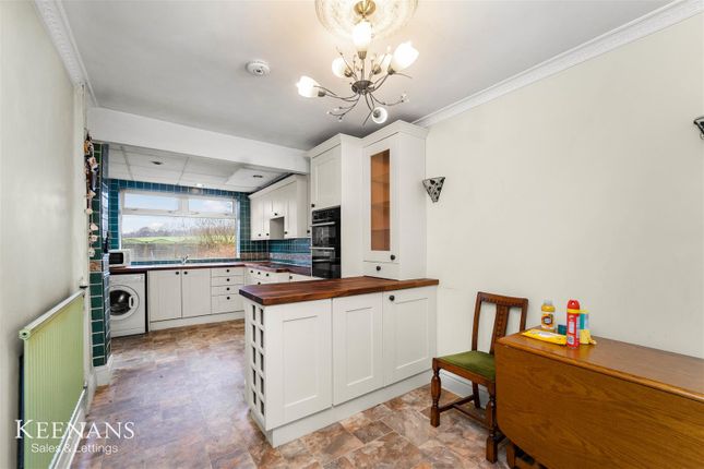 80, Moss Bank Road, Manchester photo 3