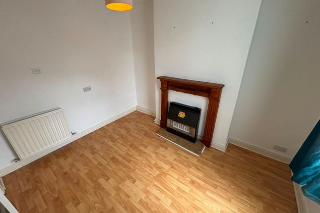 15, Queensgate, East Riding of Yorkshire photo 2