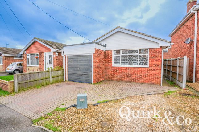 Thumbnail Detached bungalow for sale in Beach Road, Canvey Island