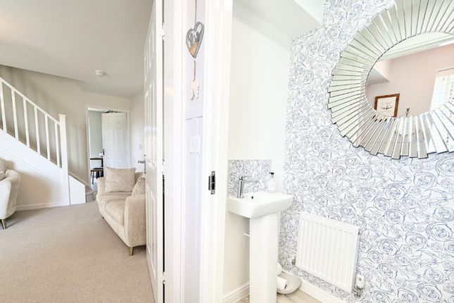 14, Peter Way, Bilsthorpe photo 3