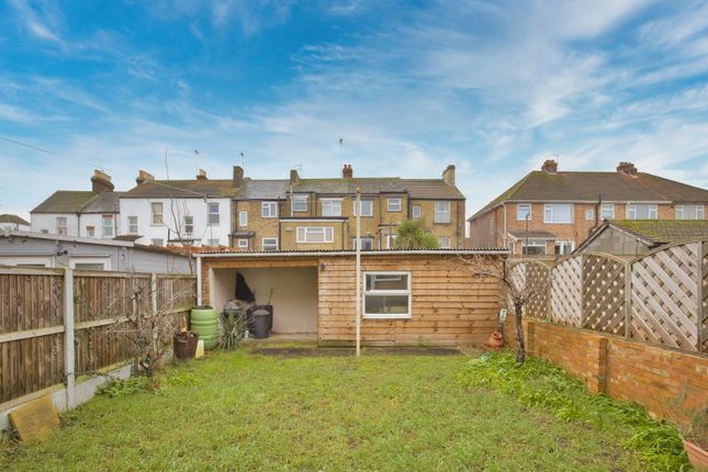 16, St. Lukes Avenue, Ramsgate photo 4