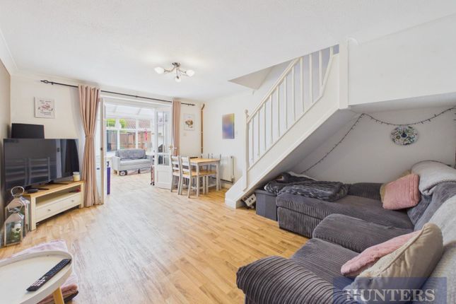 8, Stockshill, Scarborough photo 2