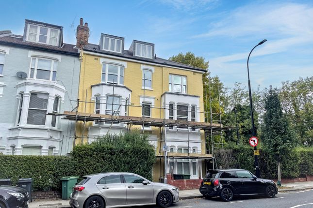 1-bed flat on Flat 4, Christiano Court, 145 Iverson Road, London NW6 2RA, £250,000