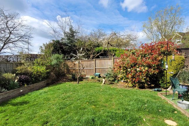 10, Meadland, Corsham photo 2