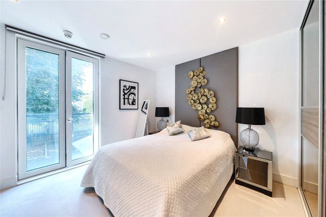 Flat 7, 500, Chiswick High Road, Chiswick photo 4