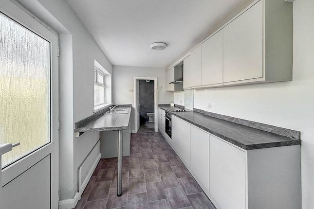 3, Cambrian Avenue, Hull photo 2