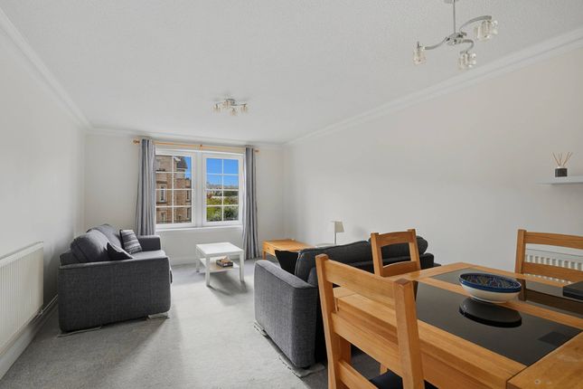 9/9 Powderhall Rigg, Edinburgh, EH7 4GG photo 3
