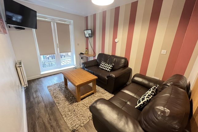 Room 5, 31 Rodyard Way, Coventry photo 4