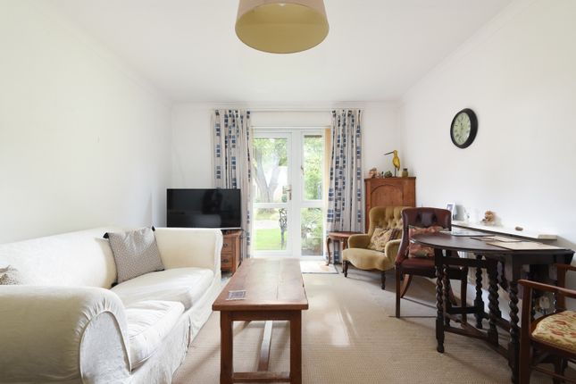 Flat 12, Joseph Conrad House, Canterbury photo 2