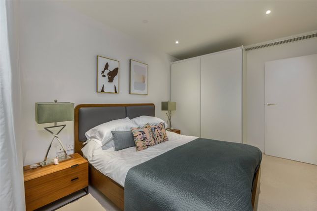 Flat for sale in Lombard Wharf, 12 Lombard Road, Battersea