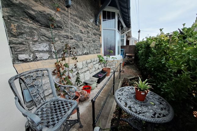 Flat 2, 48, Mannamead Road, PLYMOUTH photo 4